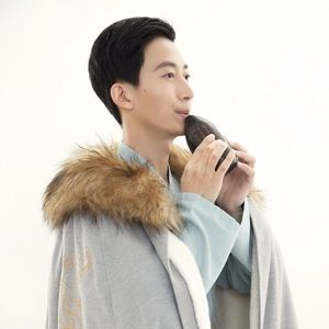 泰国军人体检视频播放大全
